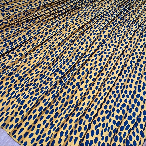 J.Crew Pleated Midi Skirt Women's Size 16 Mustard Yellow Navy Animal Print Spots - Picture 7 of 15